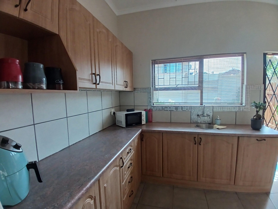 3 Bedroom Property for Sale in Dana Bay Western Cape